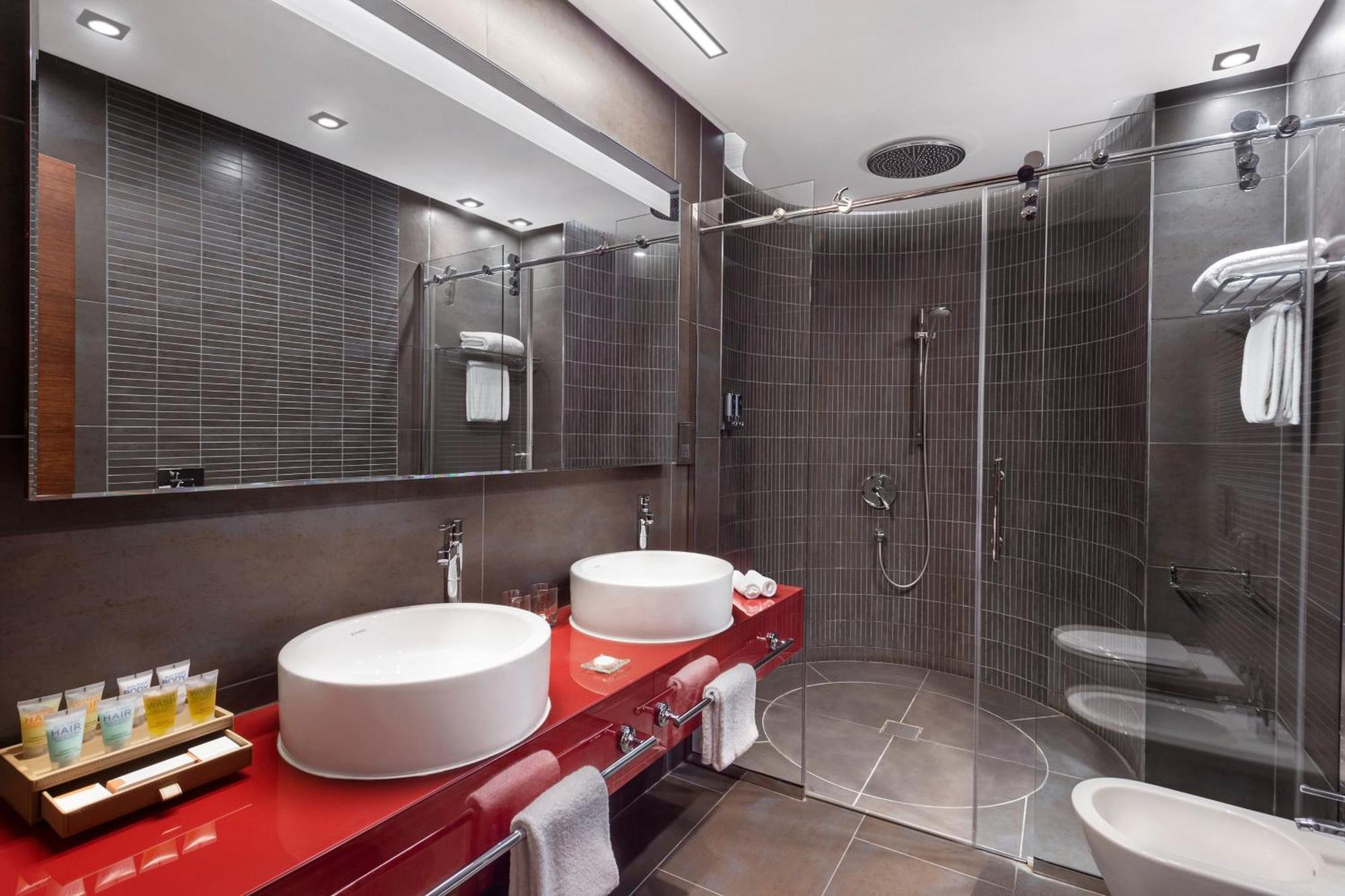Four Points By Sheraton Доха Екстериор снимка
