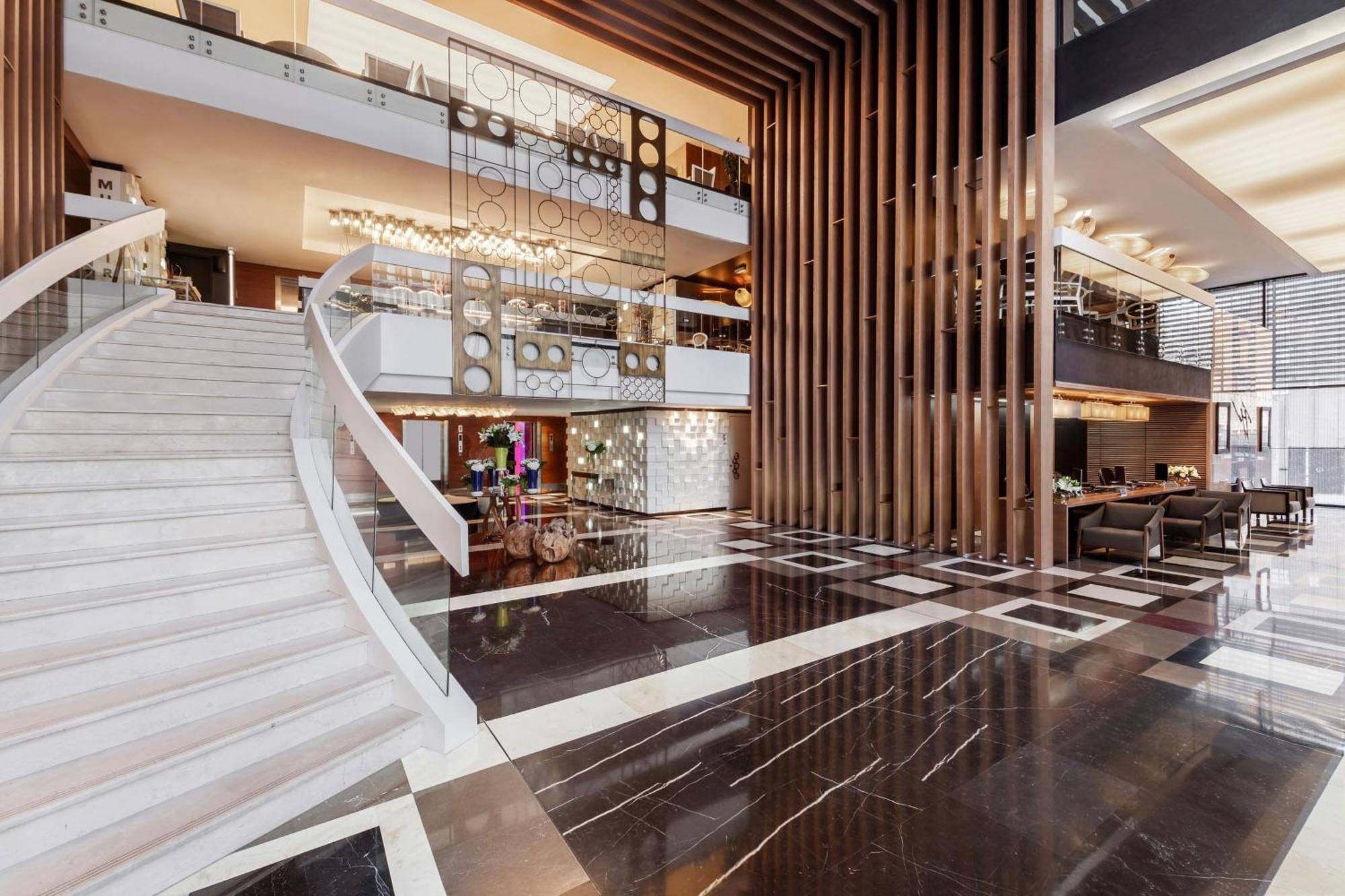 Four Points By Sheraton Доха Екстериор снимка